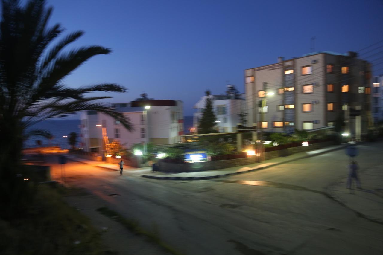 Kasgar Court Hotel Agia Varvara Exterior photo