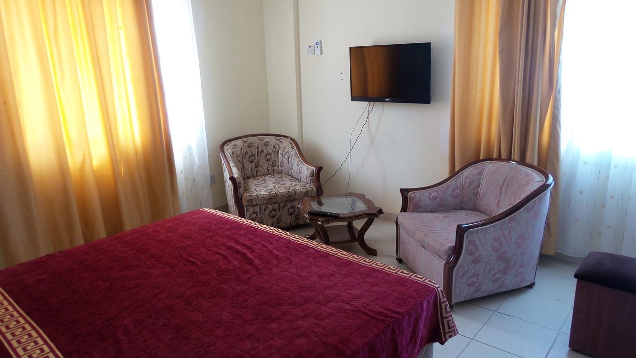 Kasgar Court Hotel Agia Varvara Exterior photo