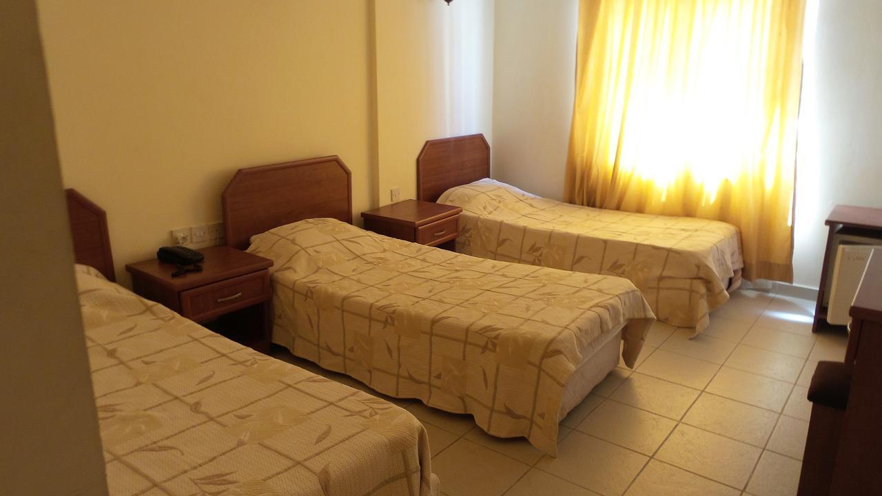 Kasgar Court Hotel Agia Varvara Exterior photo